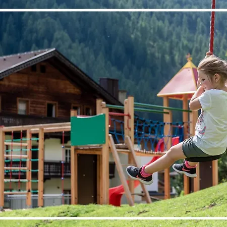 Tyrol Mountain Aparts - Urlaubsresort Hafele Πανσιόν Sankt Jakob in Defereggen